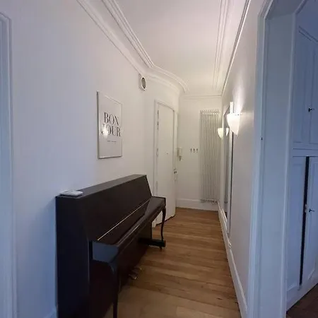 3 Pieces Dans Le Coeur Du 16e * Paris